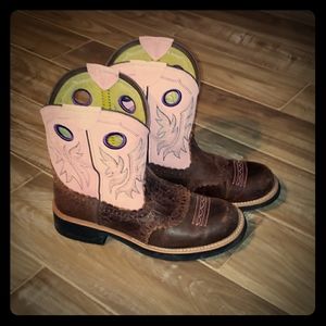 Women's Ariat Pink & Brown boots